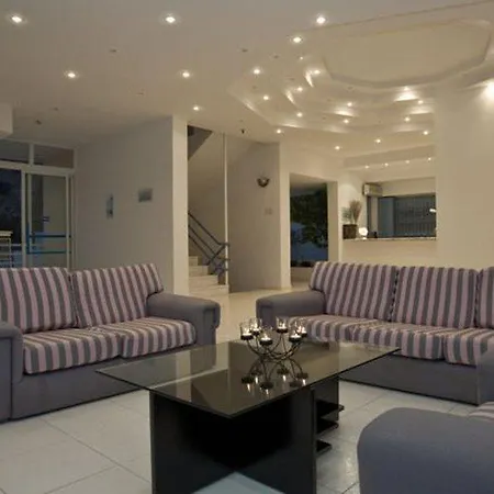Iris Hotel Afandu