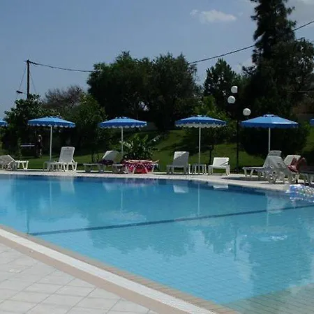 Iris Hotell 3*
