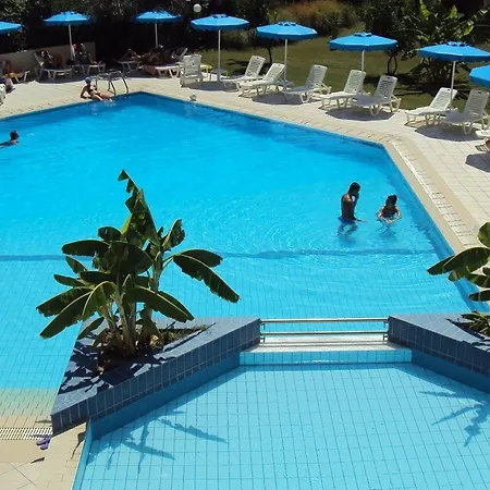 Iris Hotel